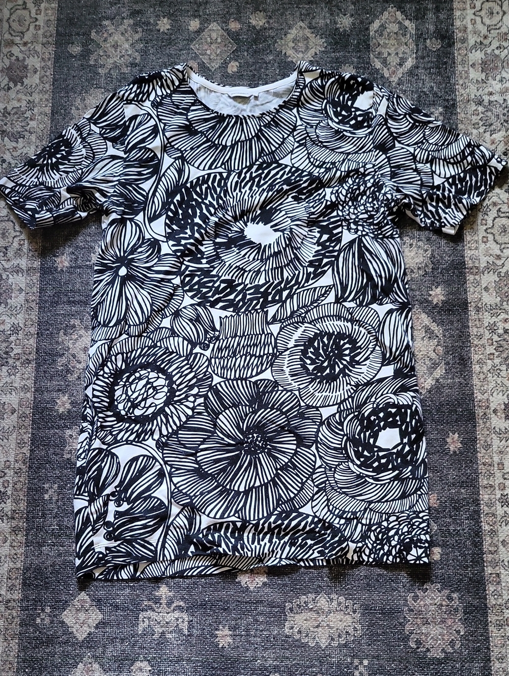 Marimekko Black & Light Grey Floral Graphic Tunic